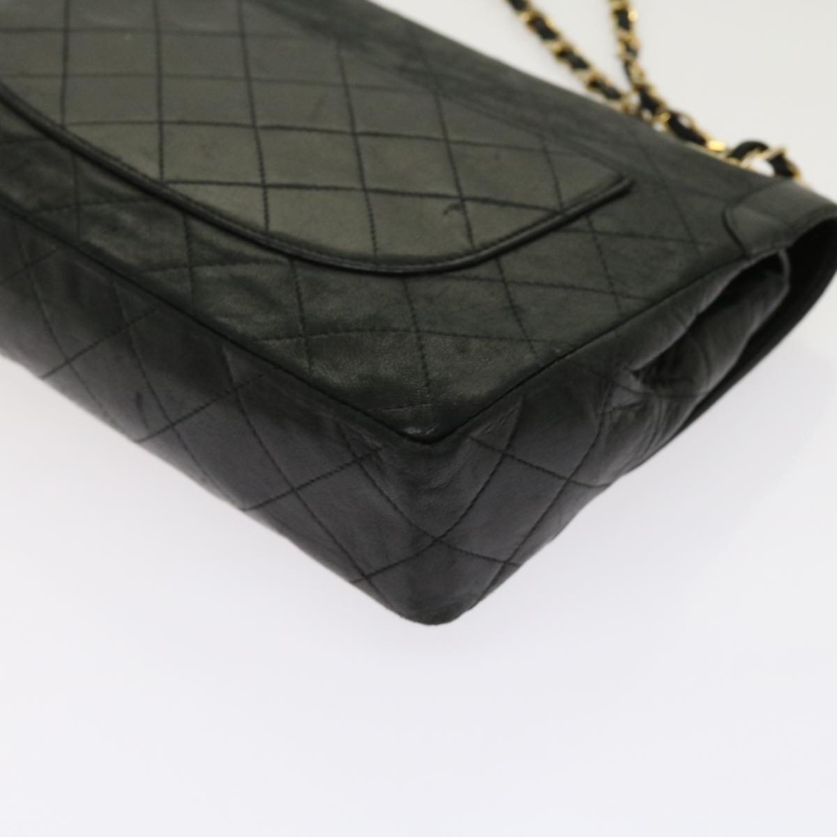 CHANEL Matelasse Turn Lock Chain Bag Lamb Skin Paris Only Black CC Auth 63771