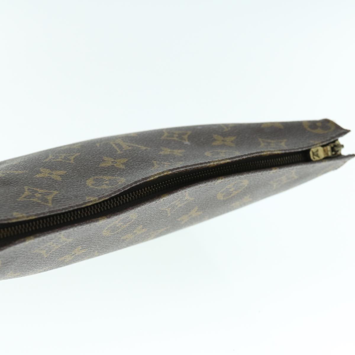 LOUIS VUITTON Monogram Poche Toilette 26 Pouch M47542 LV Auth 63825