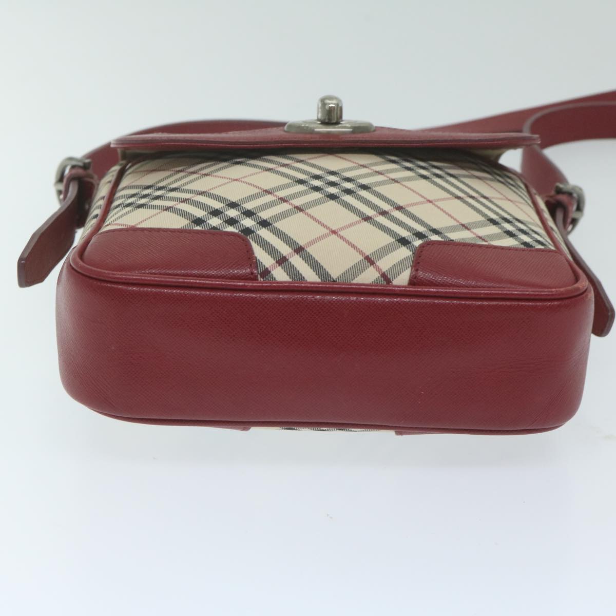 Burberrys Nova Check Shoulder Bag Nylon Canvas Beige Red Auth 63826