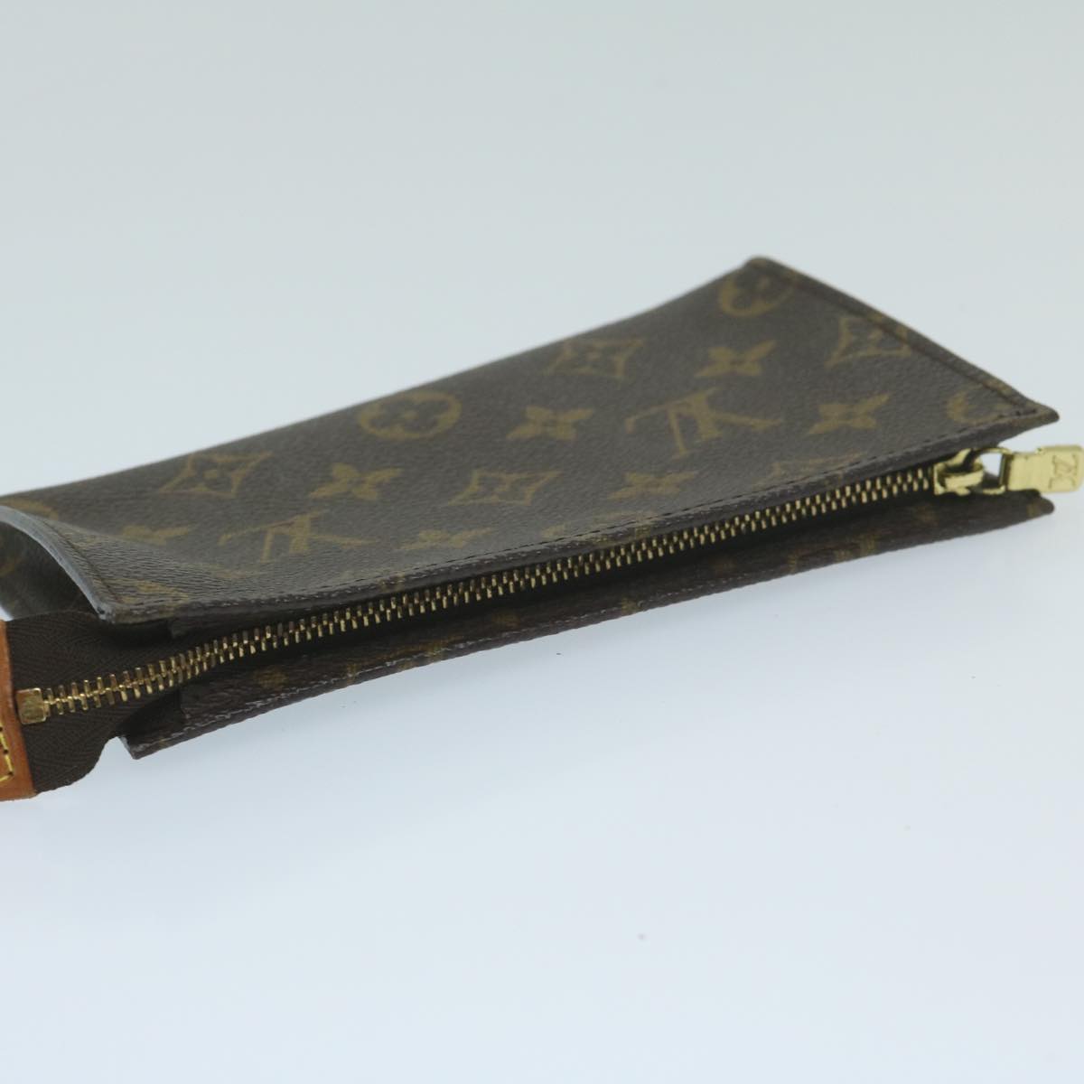 LOUIS VUITTON Monogram Bucket PM Pouch Accessory Pouch LV Auth 63868