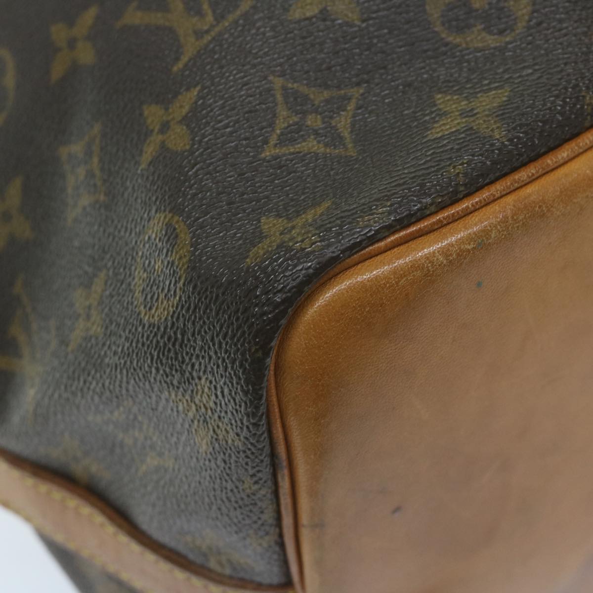 LOUIS VUITTON Monogram Petit Noe Shoulder Bag M42226 LV Auth 64090