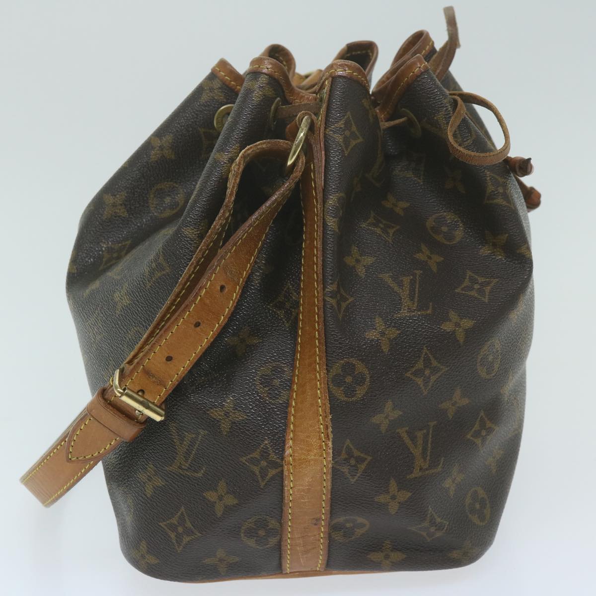 LOUIS VUITTON Monogram Petit Noe Shoulder Bag M42226 LV Auth 64090