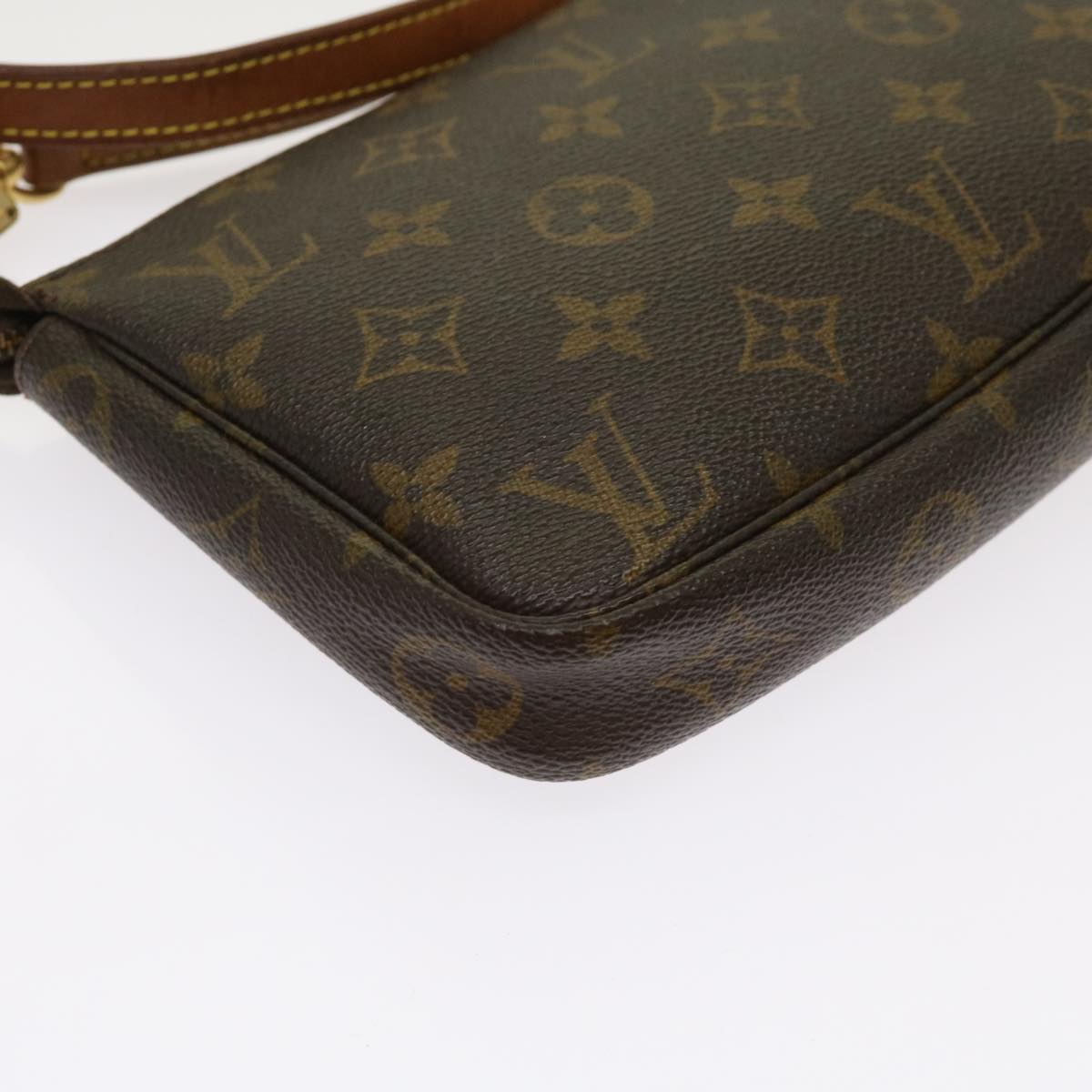 LOUIS VUITTON Monogram Pochette Accessoires Pouch M51980 LV Auth 64184