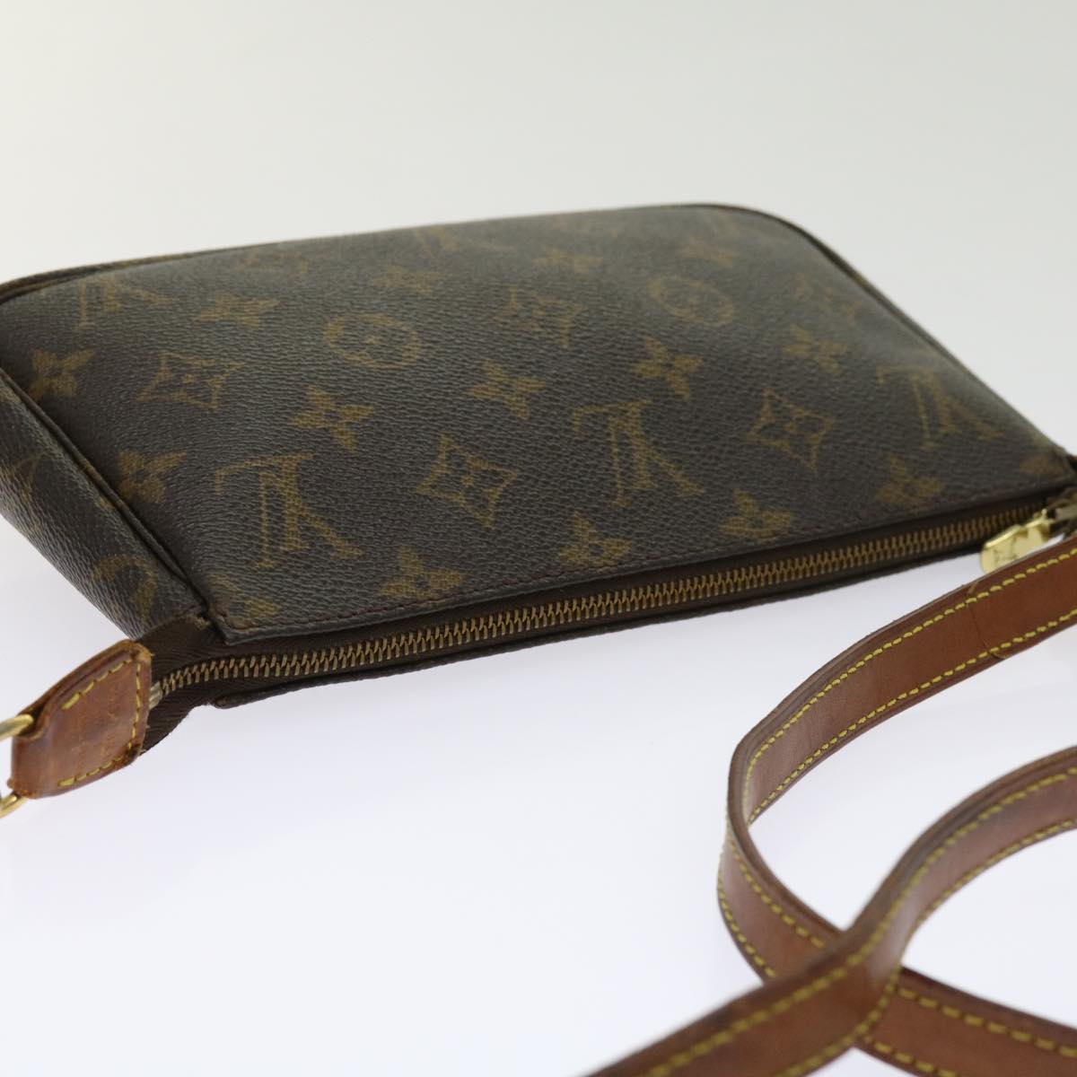 LOUIS VUITTON Monogram Pochette Accessoires Pouch M51980 LV Auth 64184