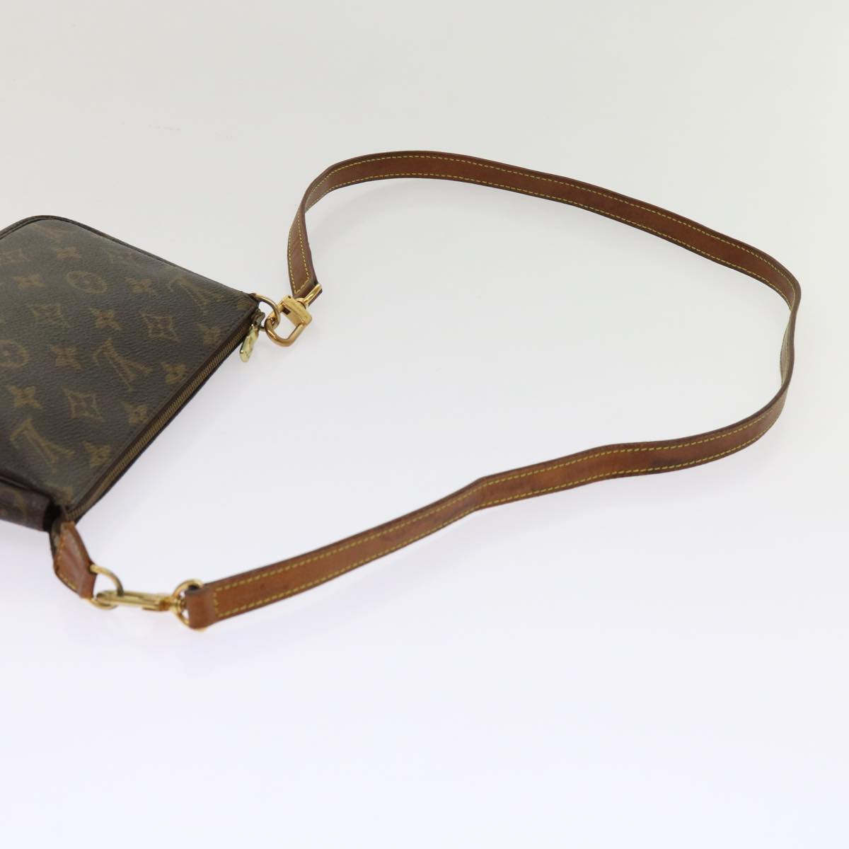 LOUIS VUITTON Monogram Pochette Accessoires Pouch M51980 LV Auth 64184