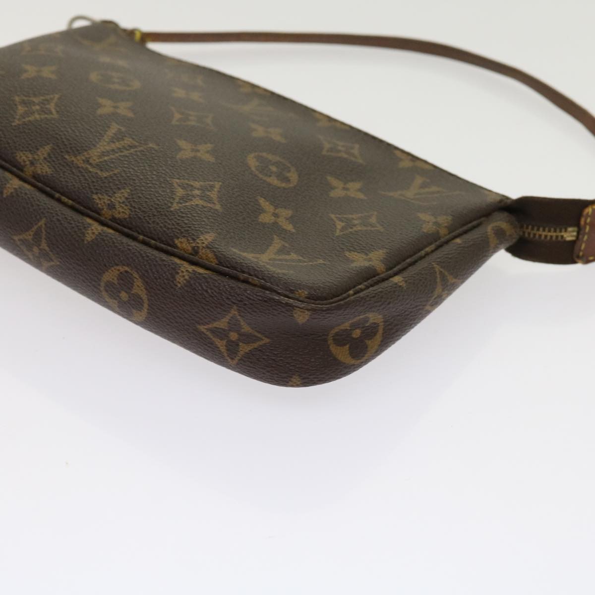 LOUIS VUITTON Monogram Pochette Accessoires Pouch M51980 LV Auth 64186