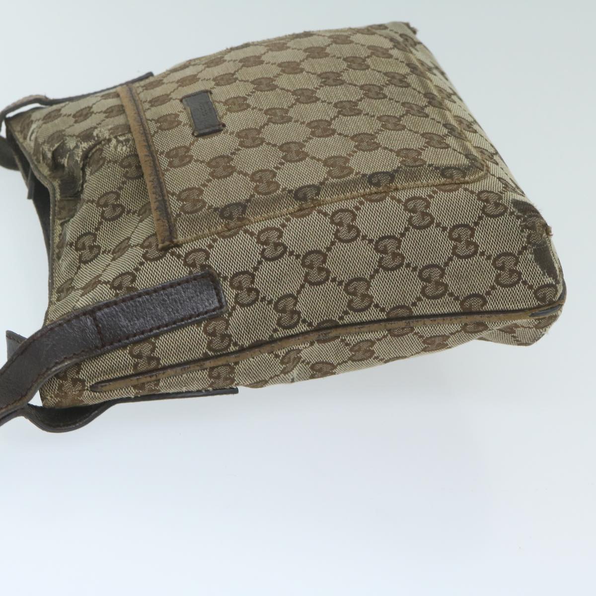 GUCCI GG Canvas Shoulder Bag Beige 122793 Auth 64279