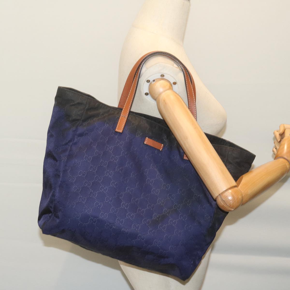 GUCCI GG Canvas Tote Bag Navy 282439 Auth 64282