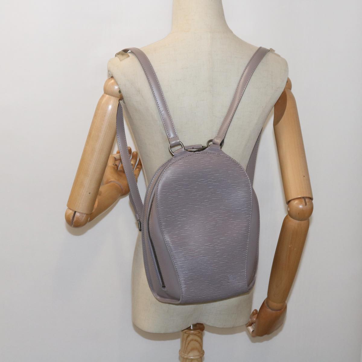 LOUIS VUITTON Epi Mabillon Backpack Lilac M5223B LV Auth 64405