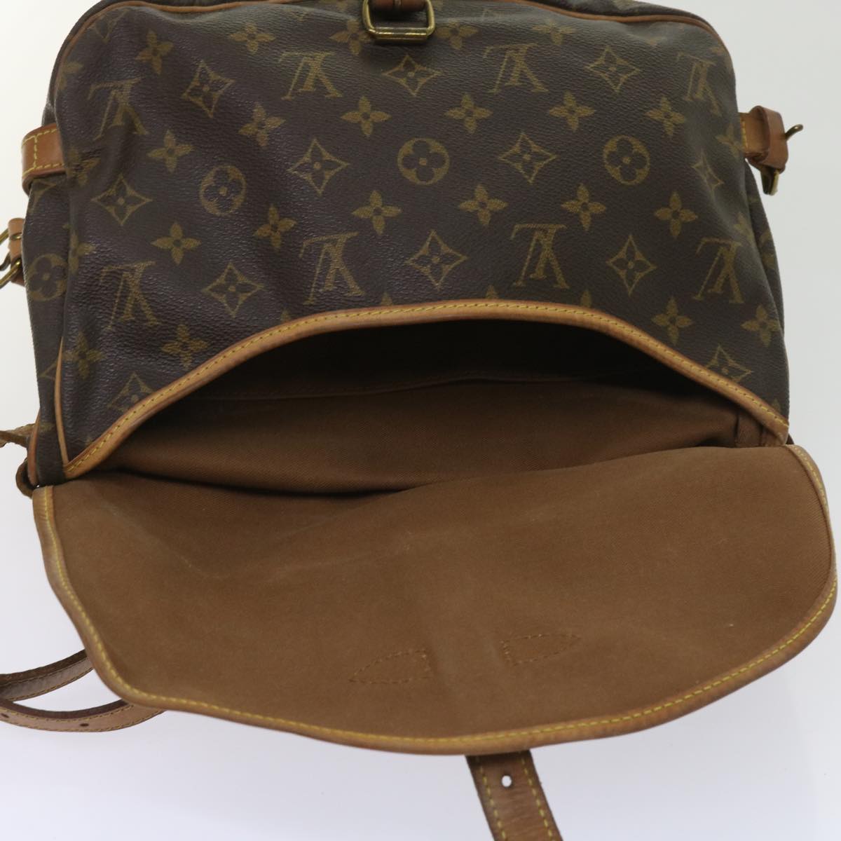 LOUIS VUITTON Monogram Saumur 30 Shoulder Bag M42256 LV Auth 64411