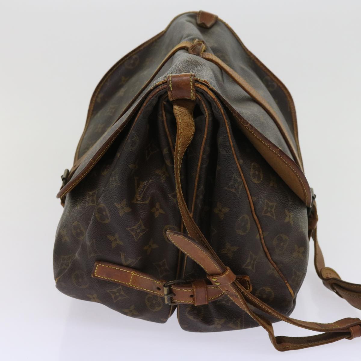 LOUIS VUITTON Monogram Saumur 35 Shoulder Bag M42254 LV Auth 64415