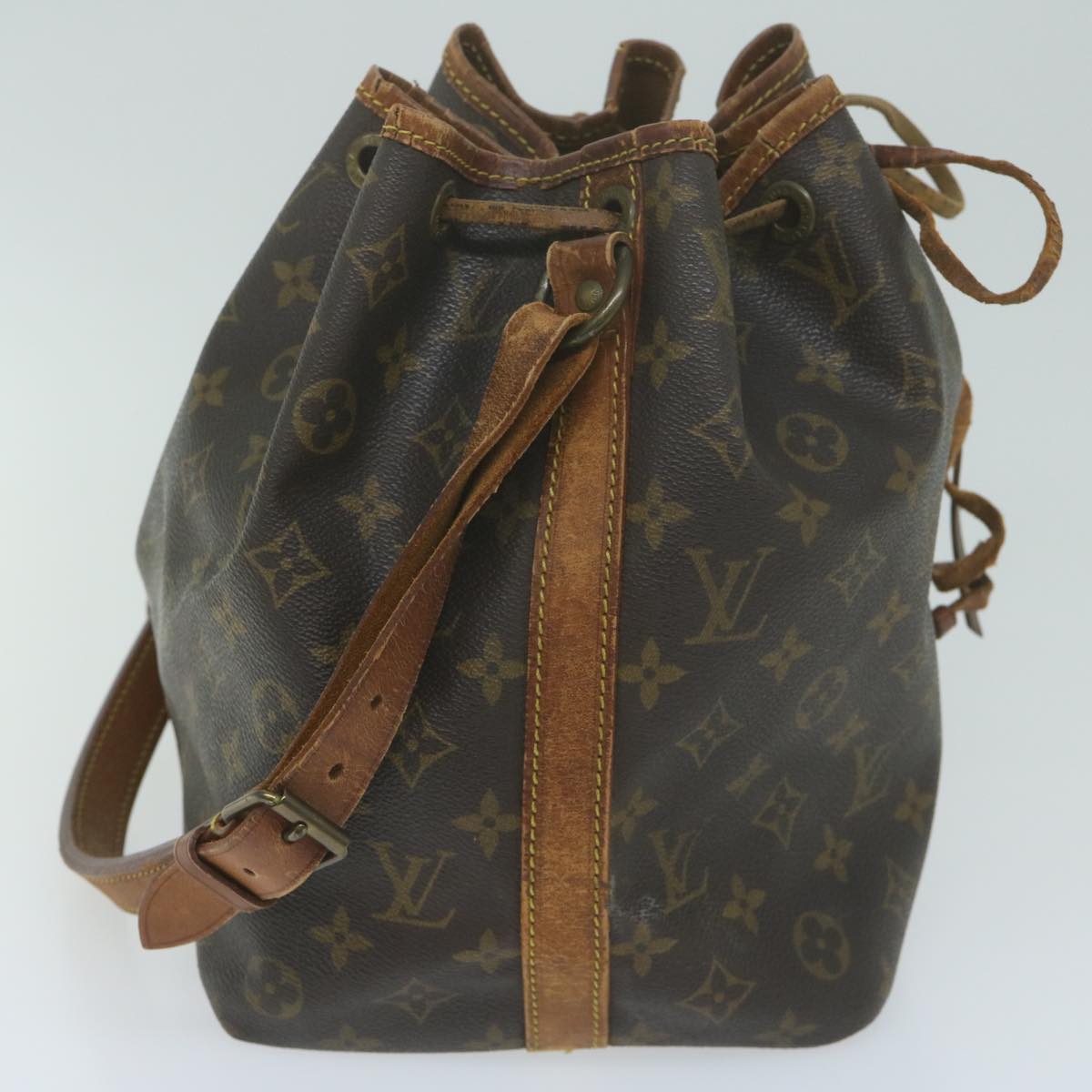 LOUIS VUITTON Monogram Petit Noe Shoulder Bag M42226 LV Auth 64565