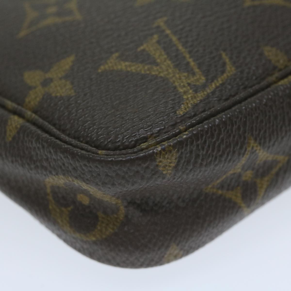 LOUIS VUITTON Monogram Pochette Accessoires Pouch M51980 LV Auth 64660