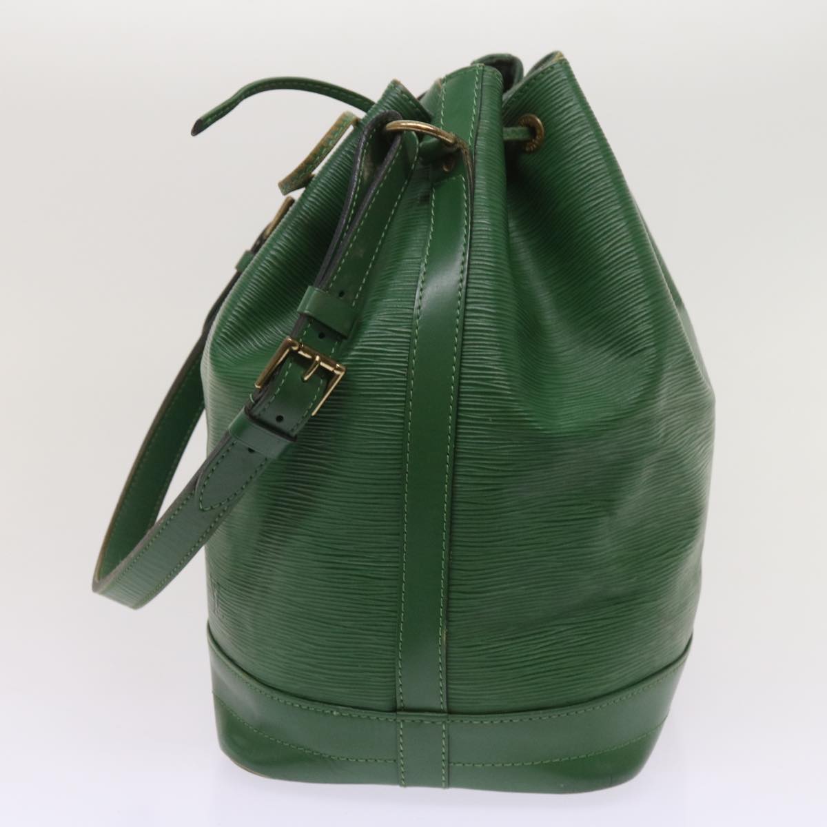 LOUIS VUITTON Epi Noe Shoulder Bag Green M44004 LV Auth 64834