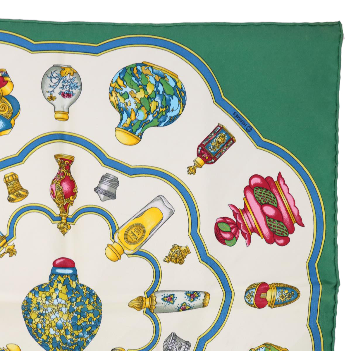 HERMES Carre 40 Quimporte le flacon Scarf Silk Green Auth 64886