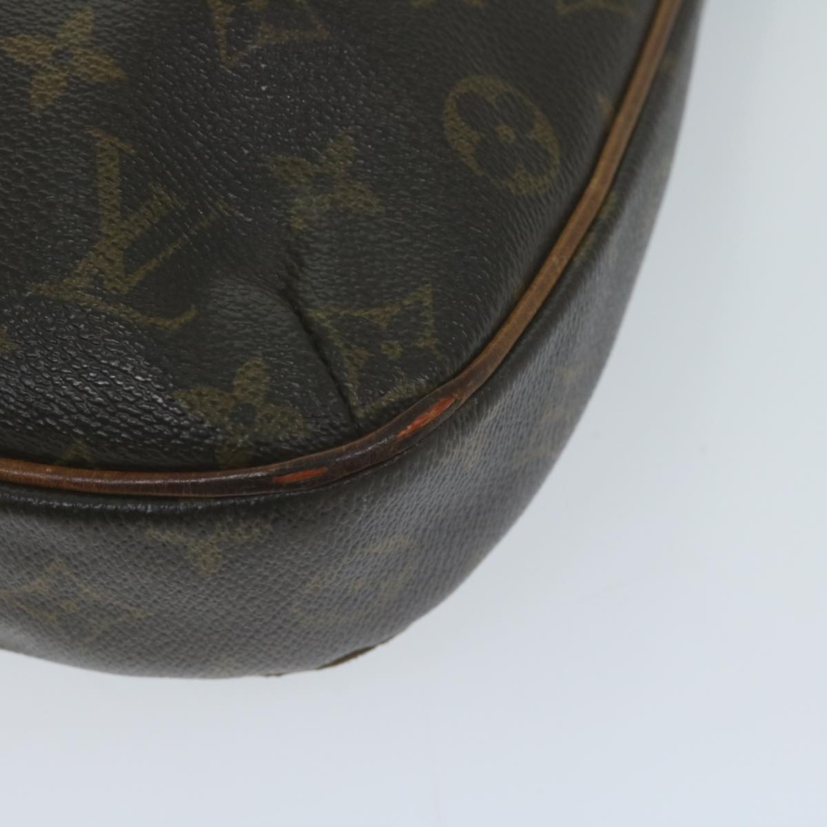 LOUIS VUITTON Monogram Odeon PM Shoulder Bag M56390 LV Auth 64949