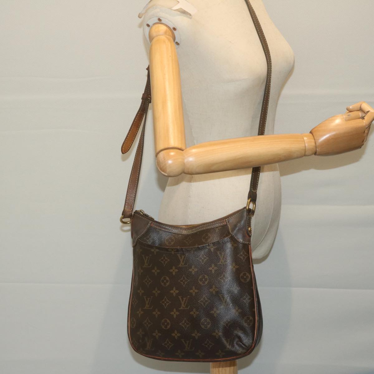 LOUIS VUITTON Monogram Odeon PM Shoulder Bag M56390 LV Auth 64949