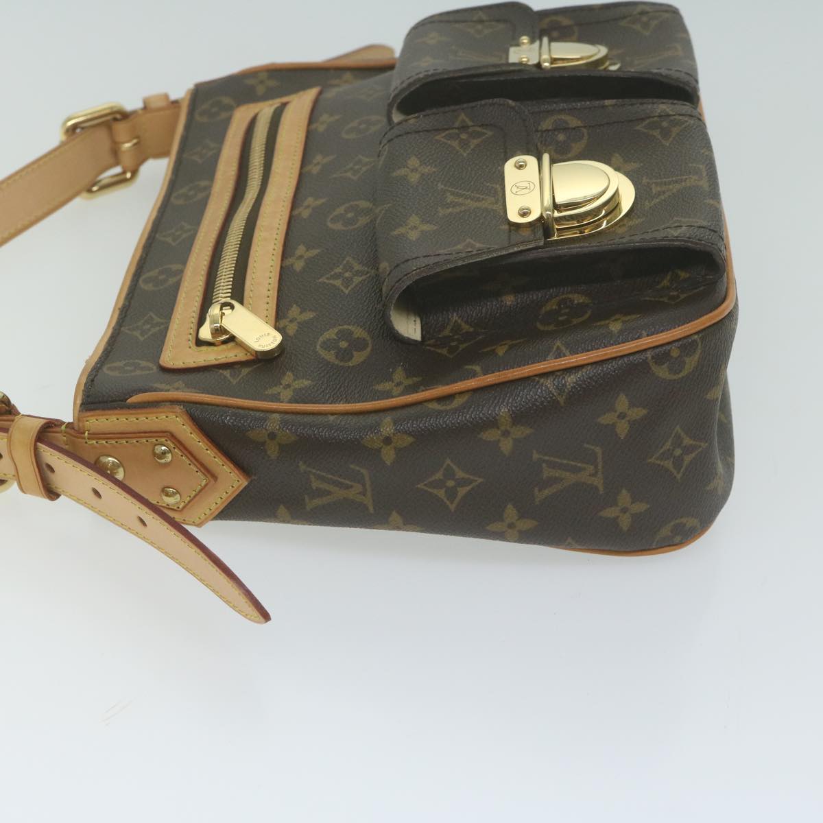 LOUIS VUITTON Monogram Hudson GM Shoulder Bag M40045 LV Auth 65244A