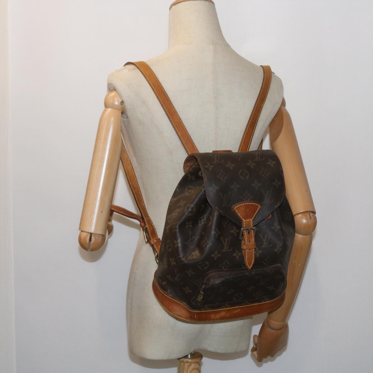 LOUIS VUITTON Monogram Montsouris MM Backpack M51136 LV Auth 65545