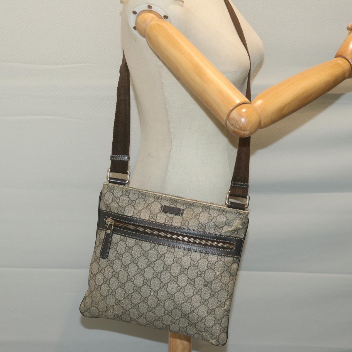 GUCCI GG Supreme Shoulder Bag PVC Beige 295257 Auth 65706