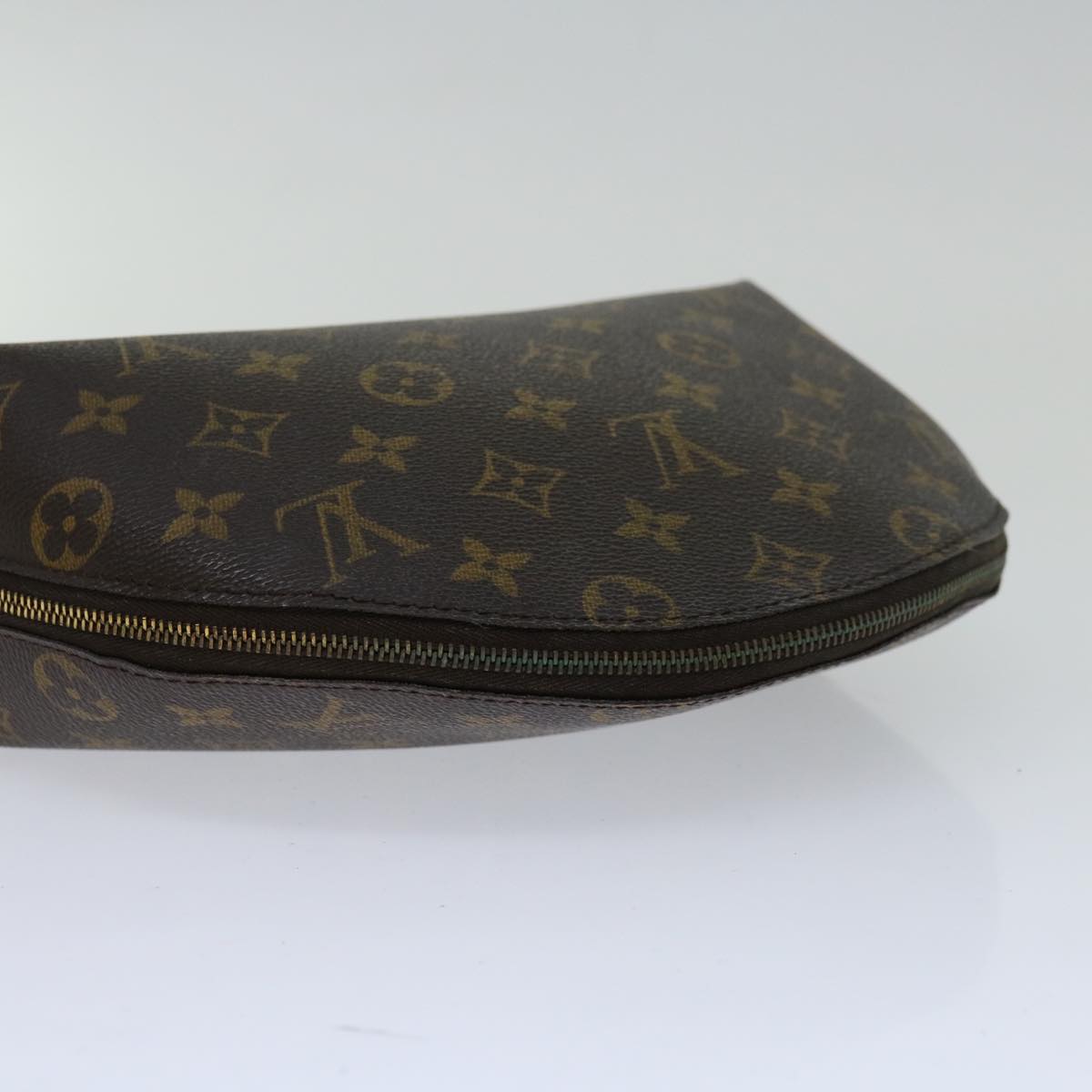 LOUIS VUITTON Monogram Trousse Demi Ronde Cosmetic Pouch M47520 LV Auth 65730