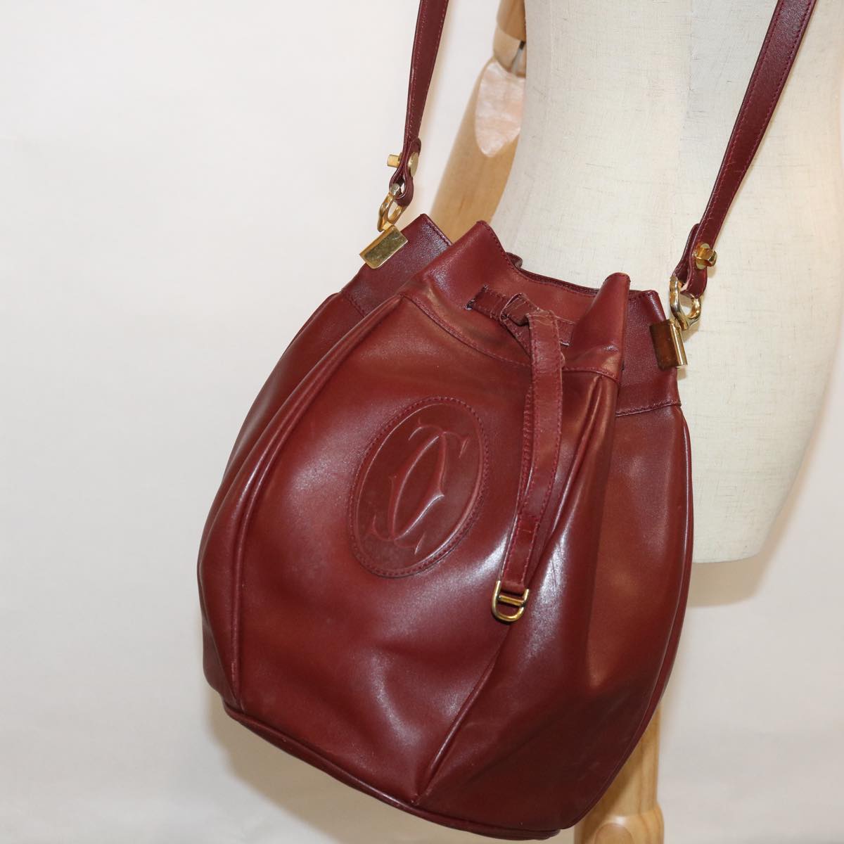 CARTIER Shoulder Bag Leather Wine Red Auth 65776