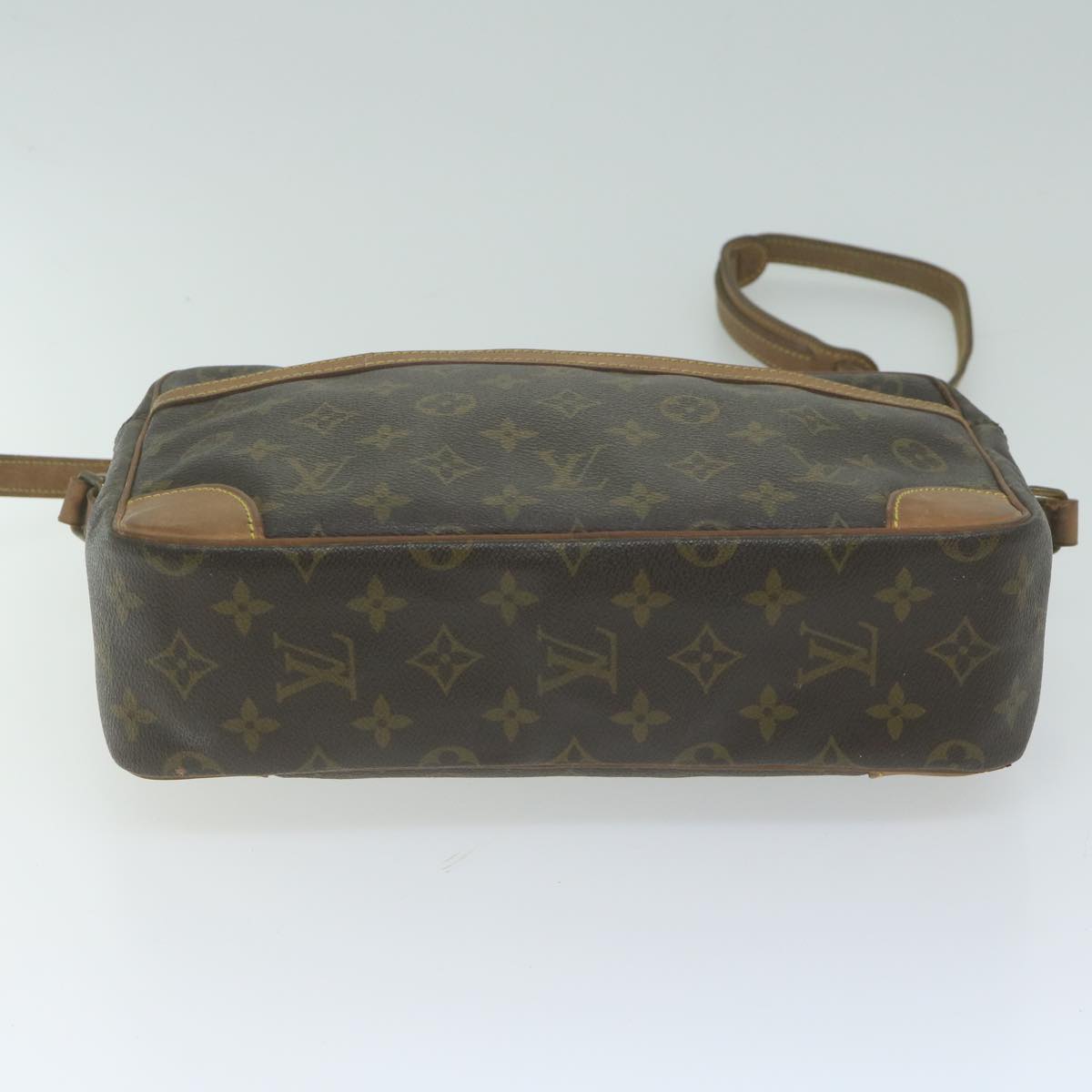 LOUIS VUITTON Monogram Trocadero 30 Shoulder Bag M51272 LV Auth 65799