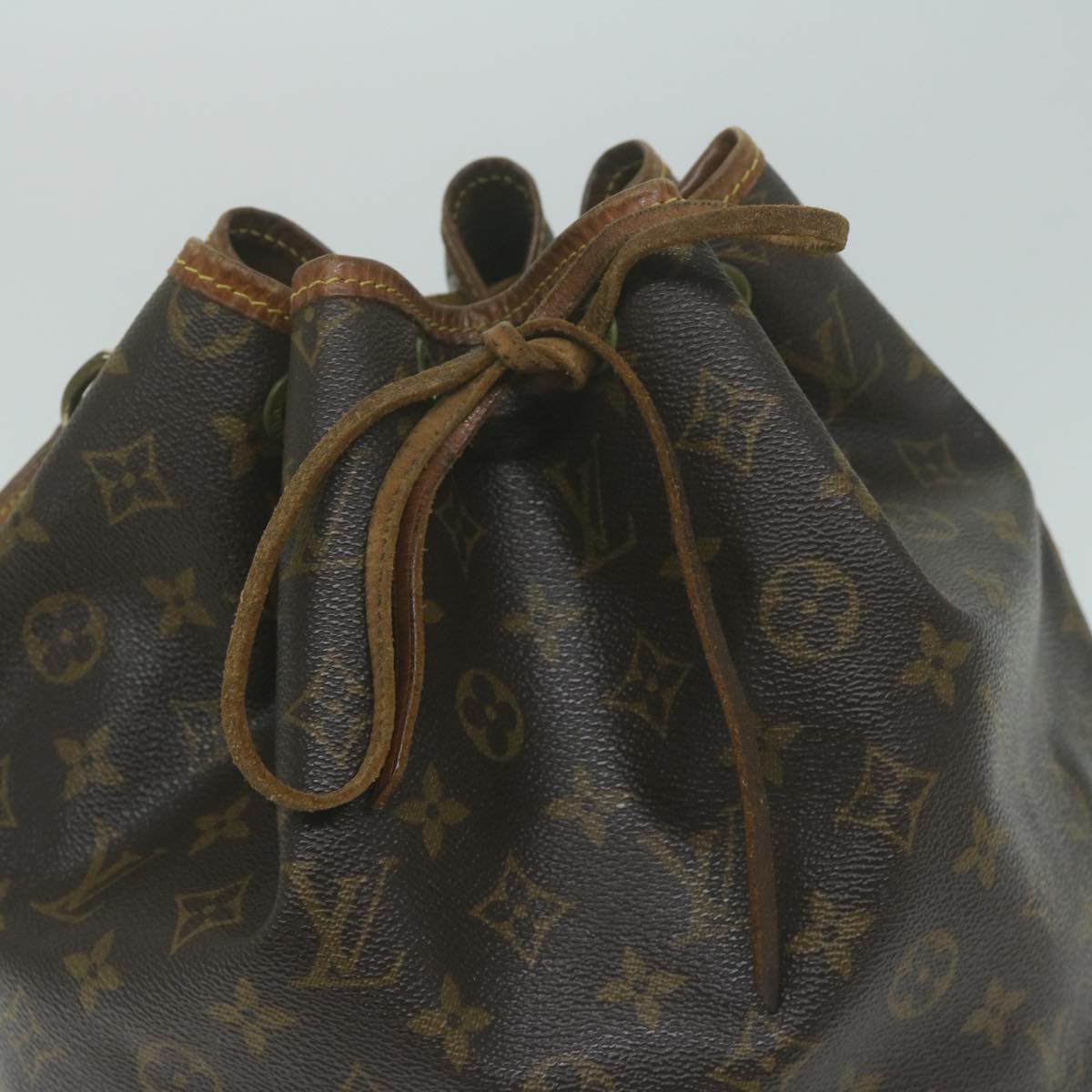 LOUIS VUITTON Monogram Noe Shoulder Bag M42224 LV Auth 66055