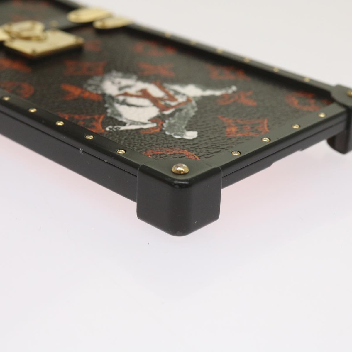 LOUIS VUITTON Transformed Monogram Cat Eye Trunk iPhone Case M63891 Auth 66181