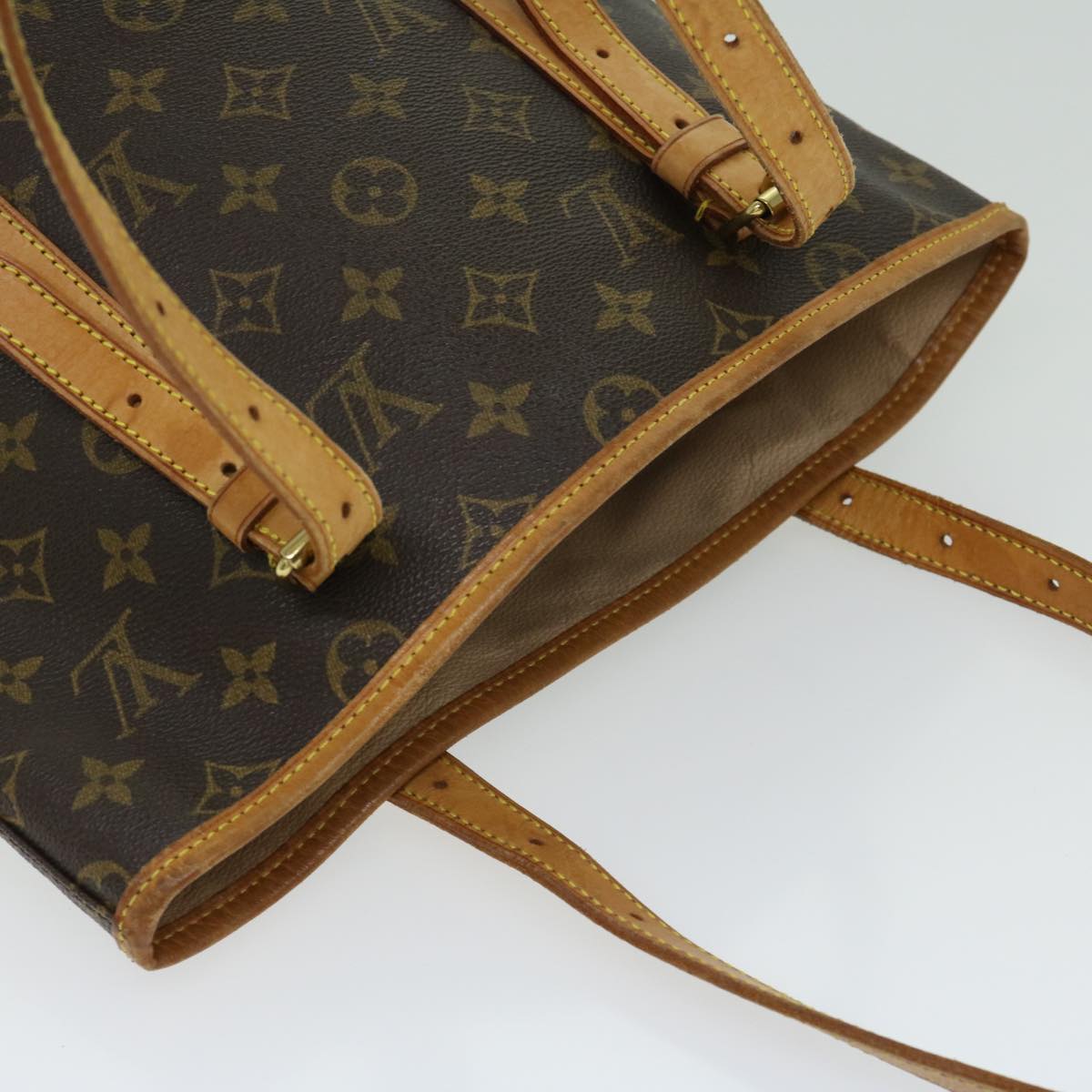 LOUIS VUITTON Monogram Bucket GM Shoulder Bag M42236 LV Auth 66210