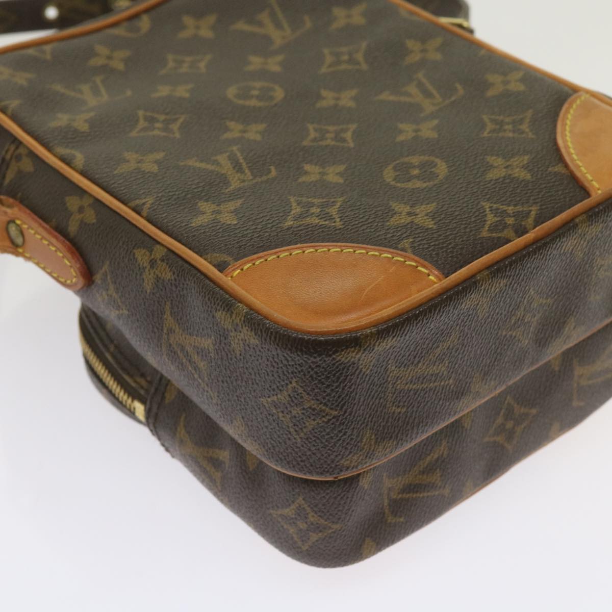 LOUIS VUITTON Monogram Amazon Shoulder Bag M45236 LV Auth 66278