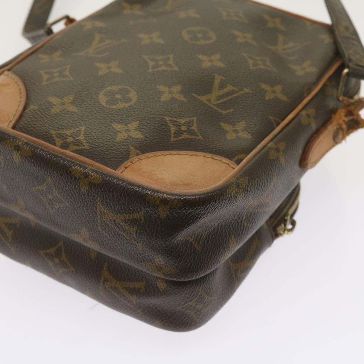 LOUIS VUITTON Monogram Amazon Shoulder Bag M45236 LV Auth 66279