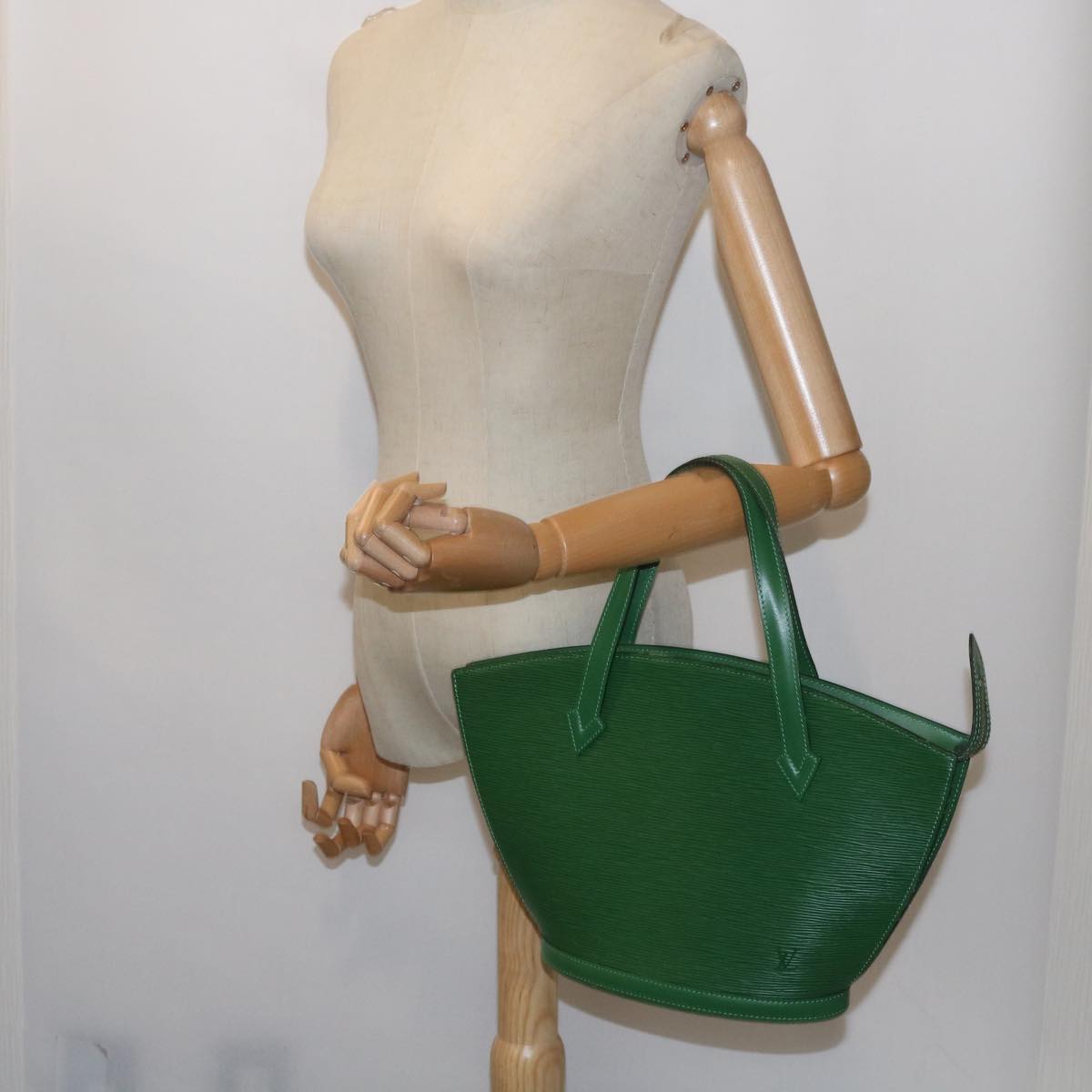 LOUIS VUITTON Epi Saint Jacques Hand Bag Green M52274 LV Auth 66356