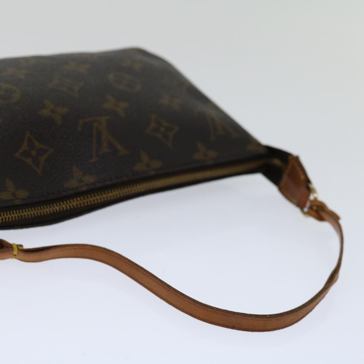 LOUIS VUITTON Monogram Pochette Accessoires Pouch M51980 LV Auth 66403