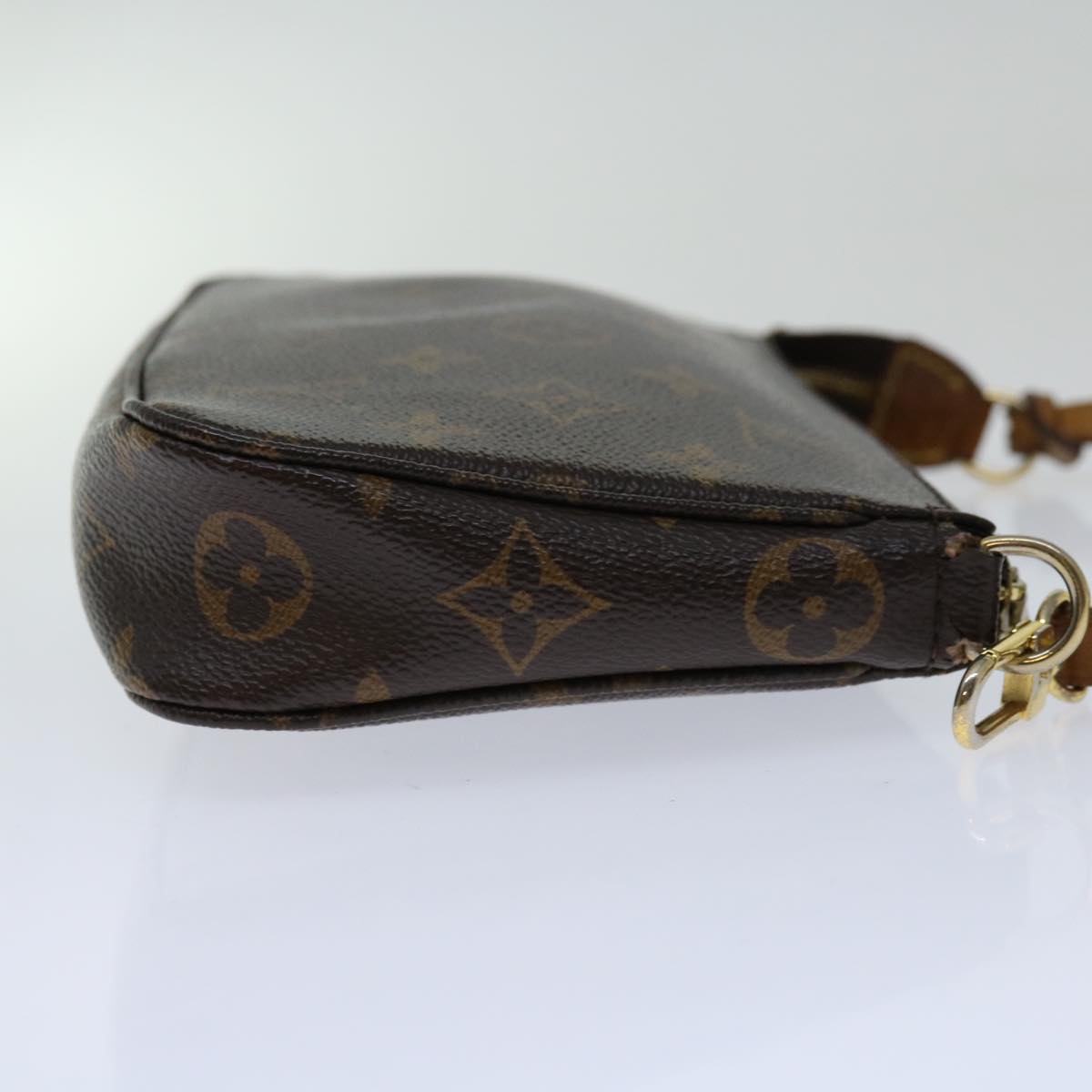 LOUIS VUITTON Monogram Pochette Accessoires Pouch M51980 LV Auth 66410