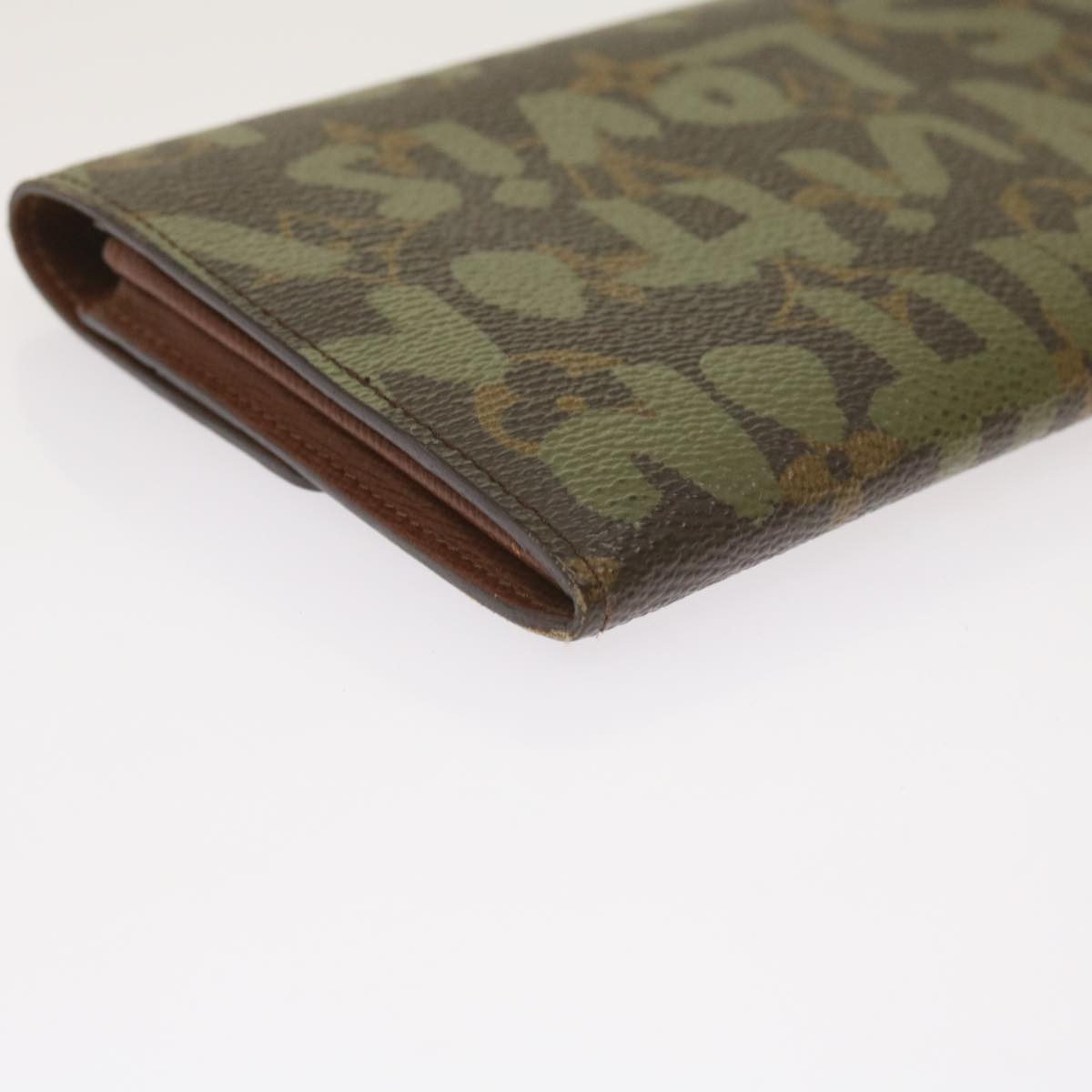 LOUIS VUITTON Monogram Graffiti Porte Monnaie Credit Khaki M92188 LV Auth 66413