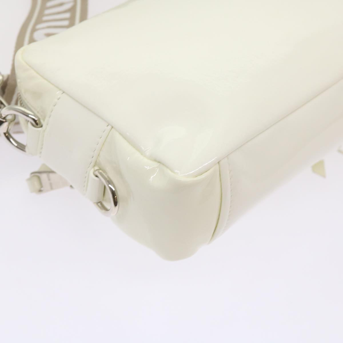 Miu Miu Shoulder Bag Enamel White Auth 66701