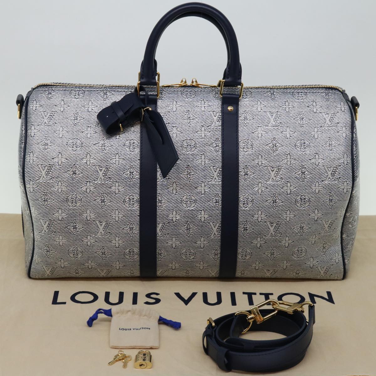 LOUIS VUITTON Laminated Jacquard Keepall Bandouliere 45 Bag M22923 Auth 66710SM