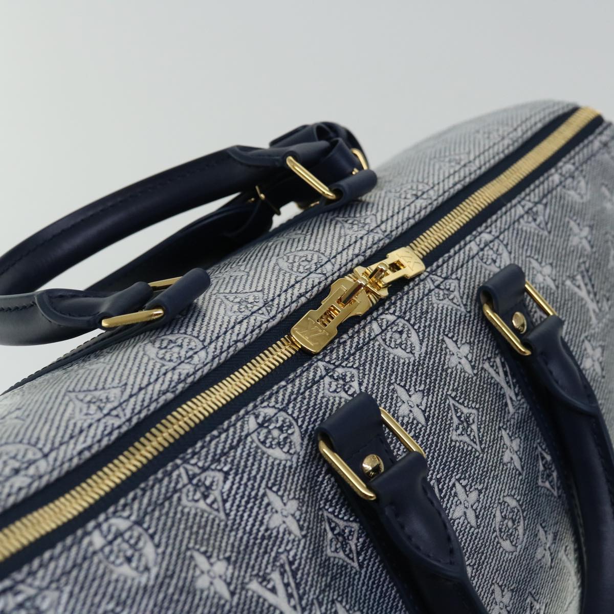 LOUIS VUITTON Laminated Jacquard Keepall Bandouliere 45 Bag M22923 Auth 66710S