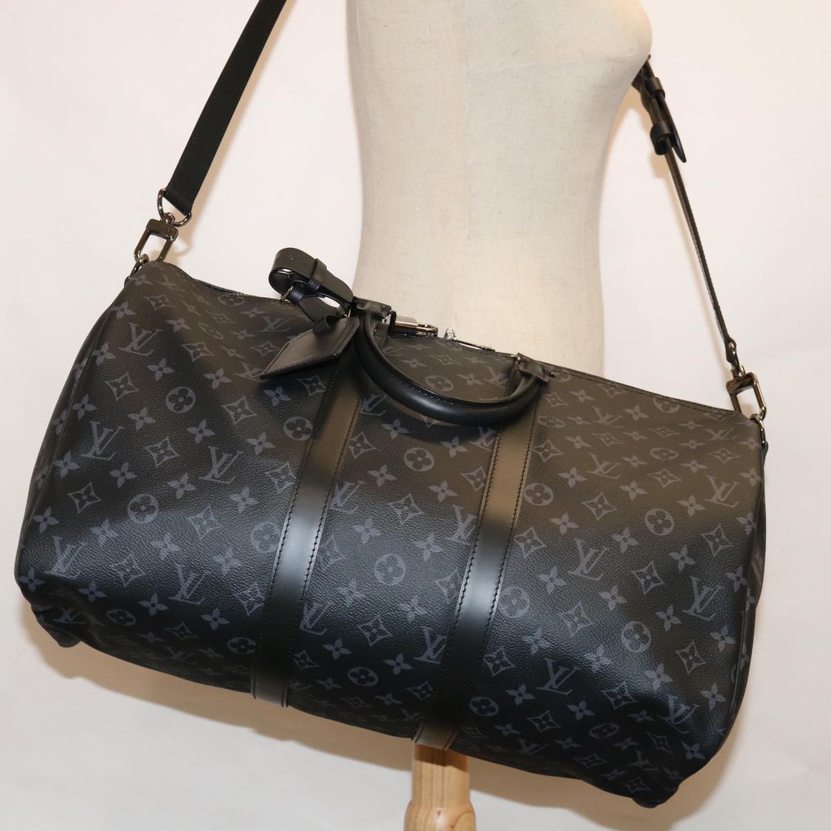 LOUIS VUITTON Monogram Eclipse Keepall Bandouliere 45 Bag M40569 LV Auth 66711A