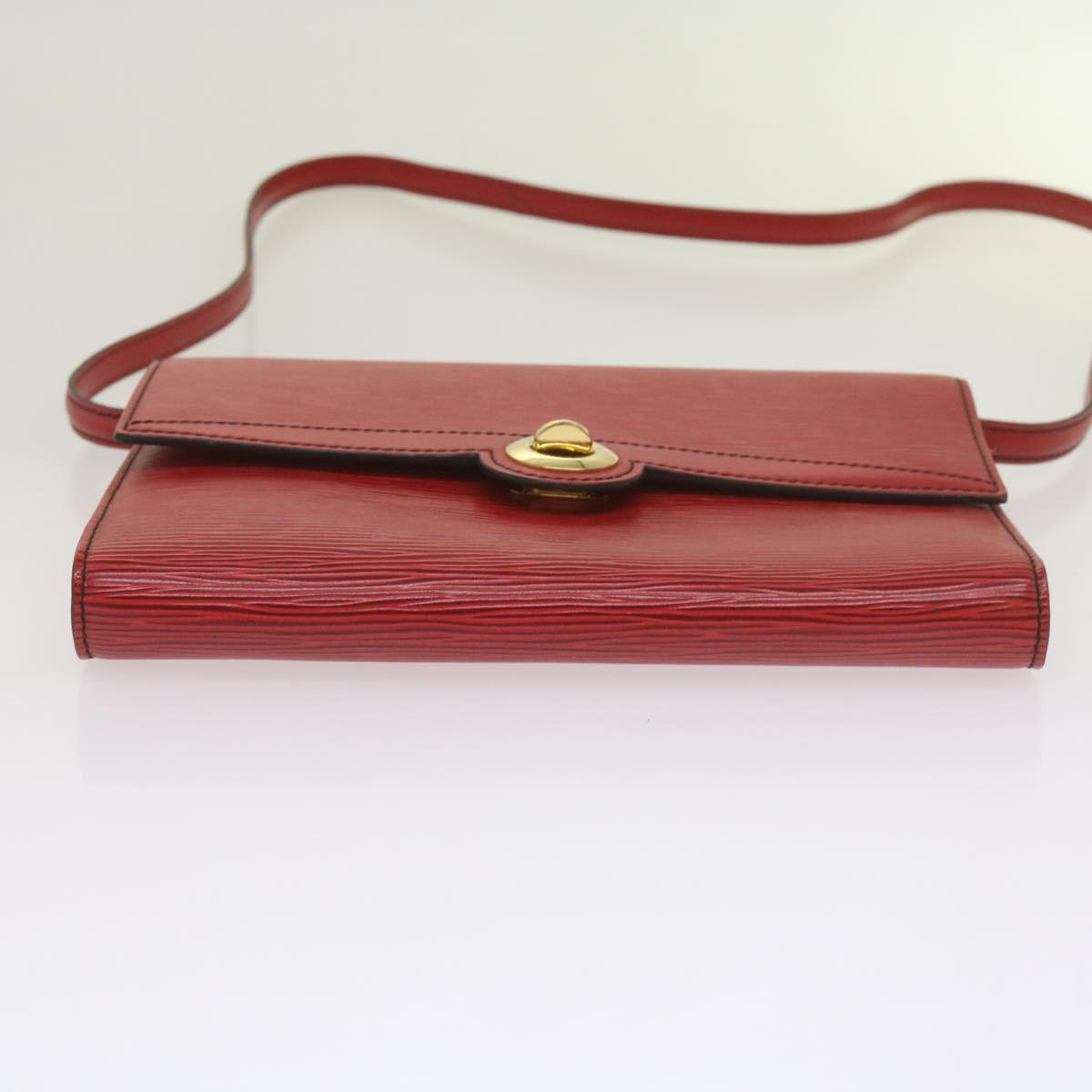 LOUIS VUITTON Epi Pochette Arche Shoulder Bag Red M52577 LV Auth 66748