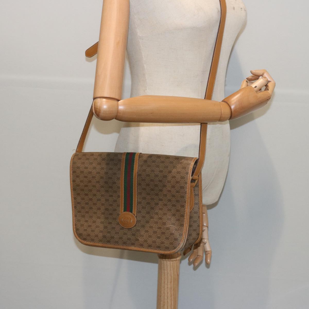 GUCCI Micro GG Supreme Web Sherry Line Shoulder Bag Beige 001 113 Auth 66762