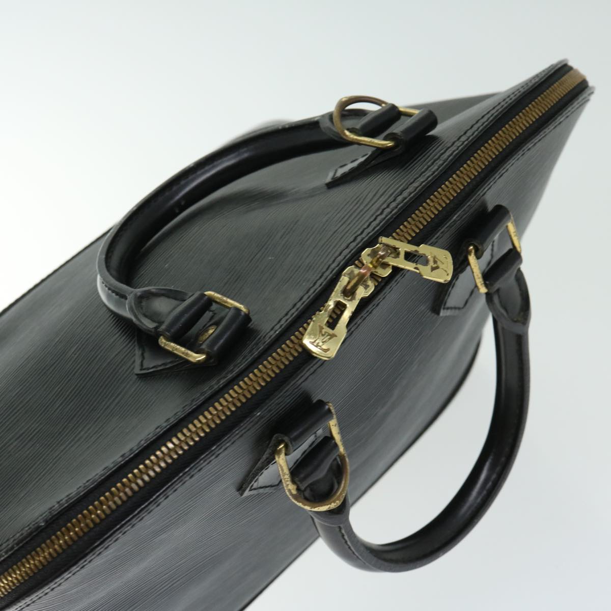 LOUIS VUITTON Epi Alma Hand Bag Black M52142 LV Auth 66774