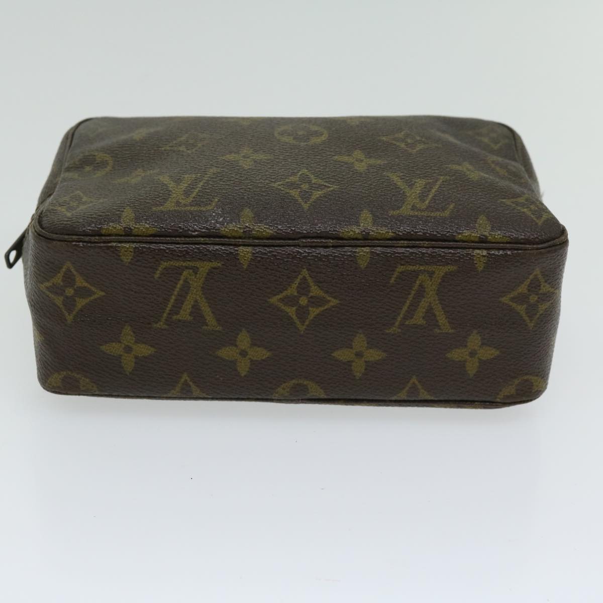 LOUIS VUITTON Monogram Trousse Toilette 18 Pouch M47526 LV Auth 66855