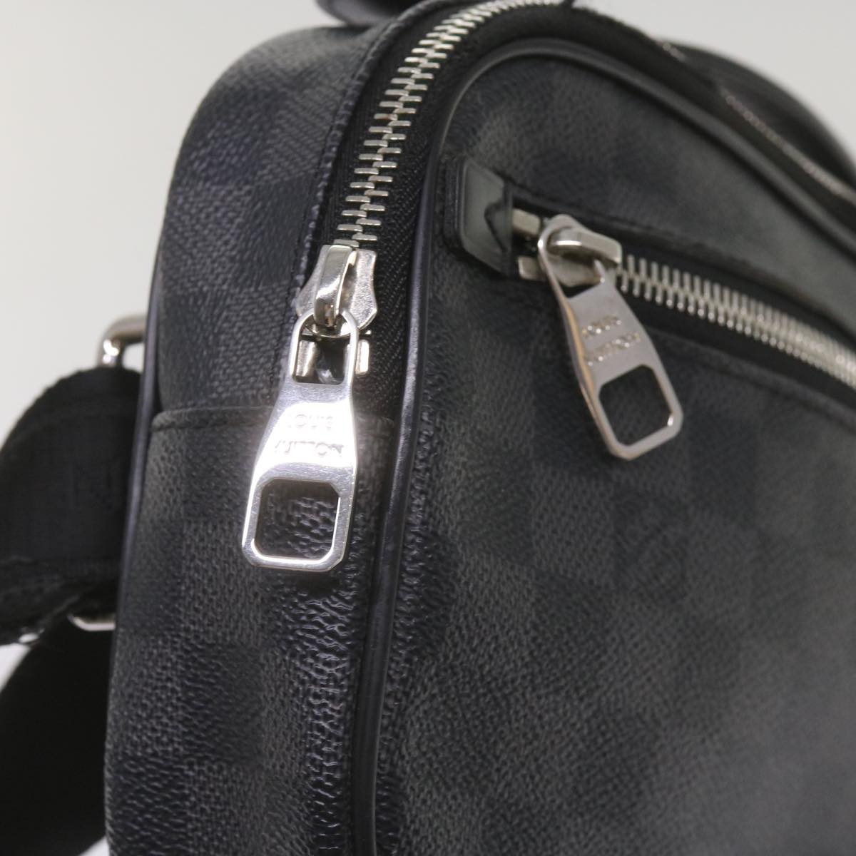 LOUIS VUITTON Damier Graphite Ambreil Shoulder Bag N41289 LV Auth 66872