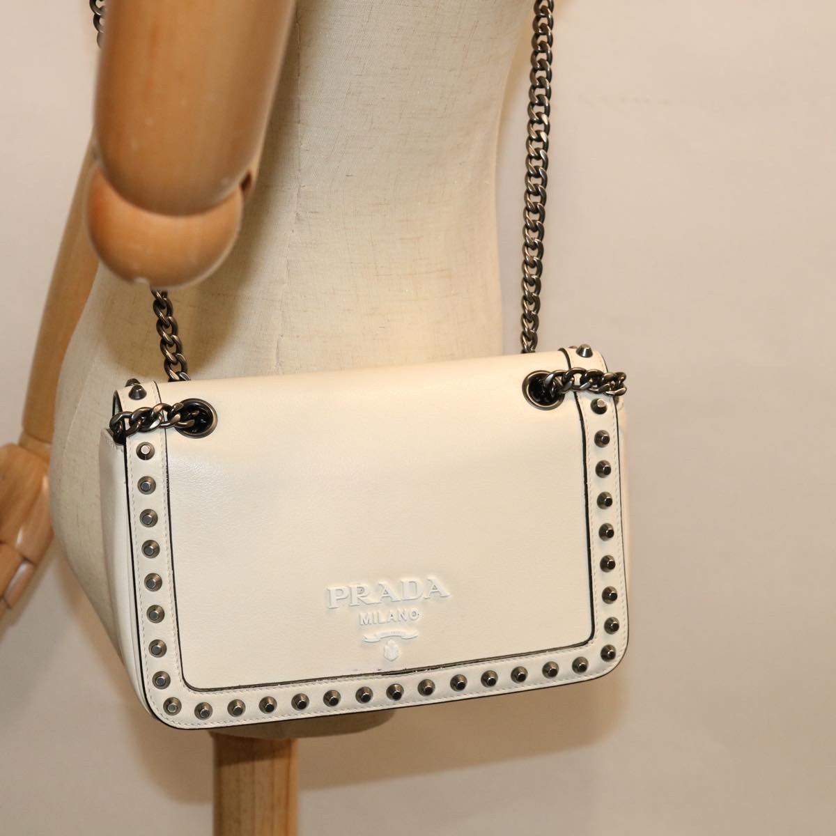 PRADA Chain Shoulder Bag Leather Ivory Auth 66873