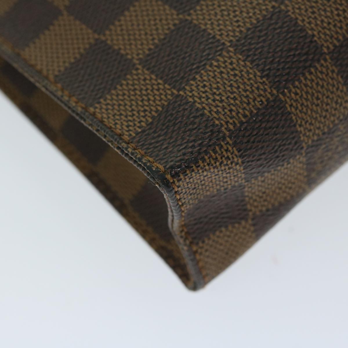 LOUIS VUITTON Damier Ebene Poche Toilette 26 Pouch N47543 LV Auth 66979