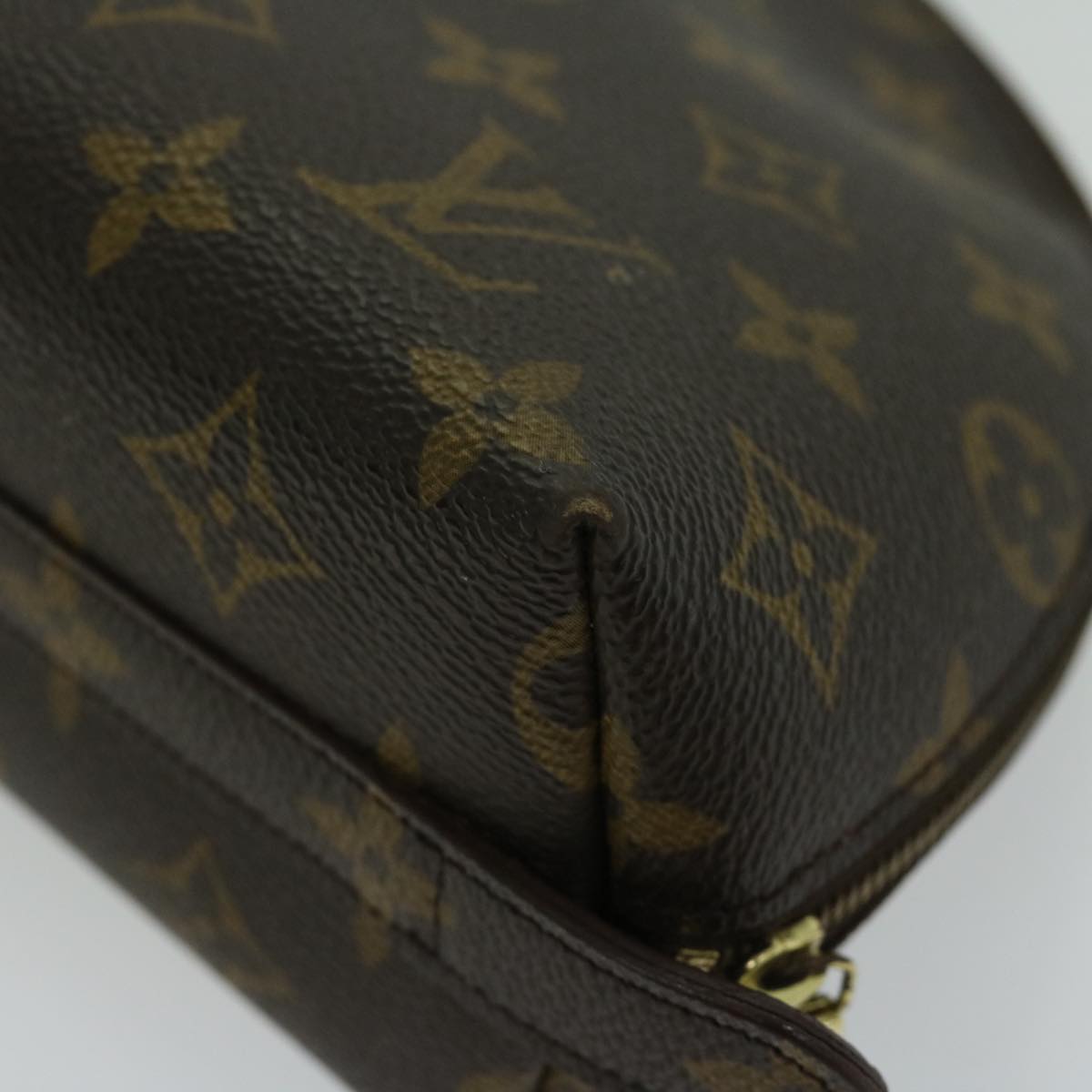 LOUIS VUITTON Monogram Trousse Demi Ronde Cosmetic Pouch M47520 LV Auth 66996