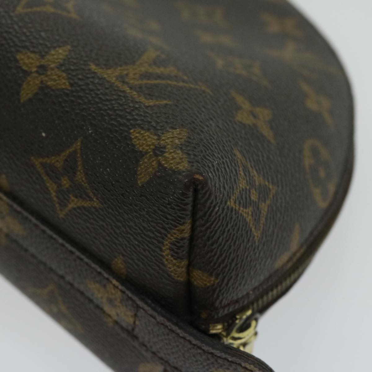 LOUIS VUITTON Monogram Trousse Demi Ronde Cosmetic Pouch M47520 LV Auth 66997