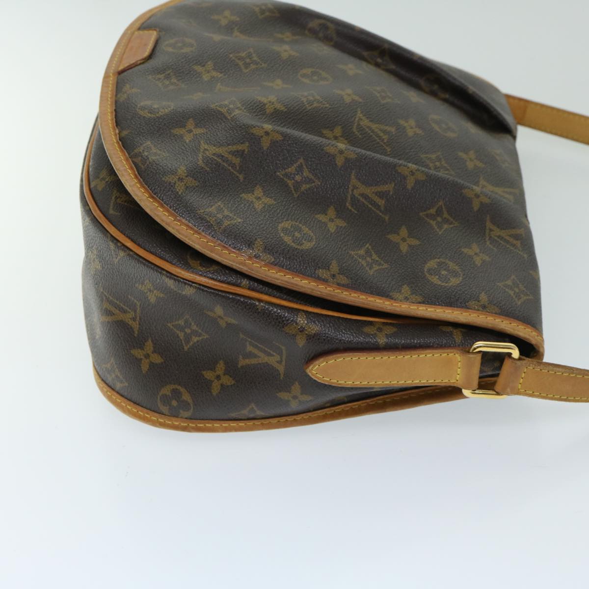 LOUIS VUITTON Monogram Menilmontant MM Shoulder Bag M40473 LV Auth 67025